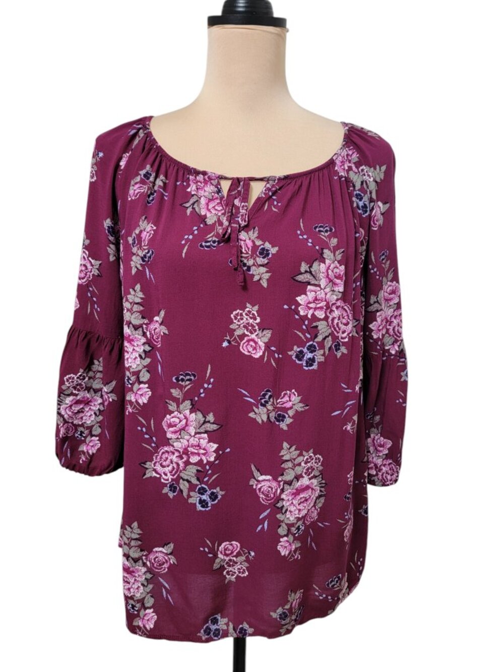 Brina & Em Size M Rich Burgundy with Floral Pattern Gathered Tie Neck Blouse